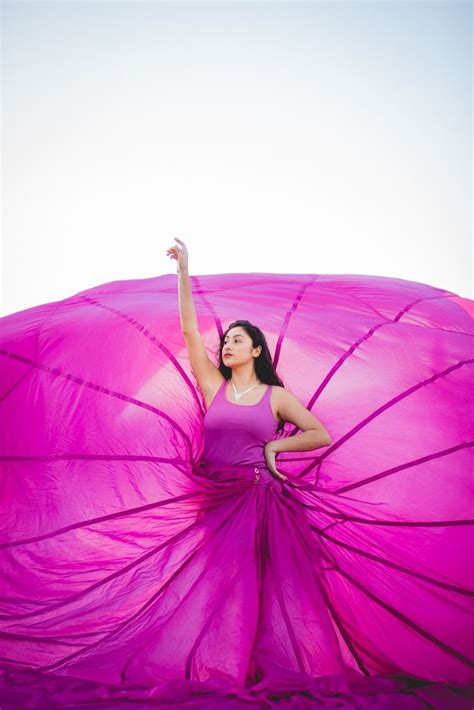 Parachute Dress For Stylish Senior Photo Session Parachute Dress