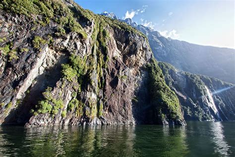 Spectacular Scenery Of Magnificent Milford Sound 43 Pics