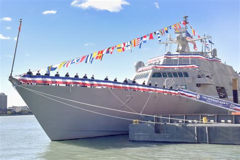 Us Navy Commissions Newest Littoral Combat Ship