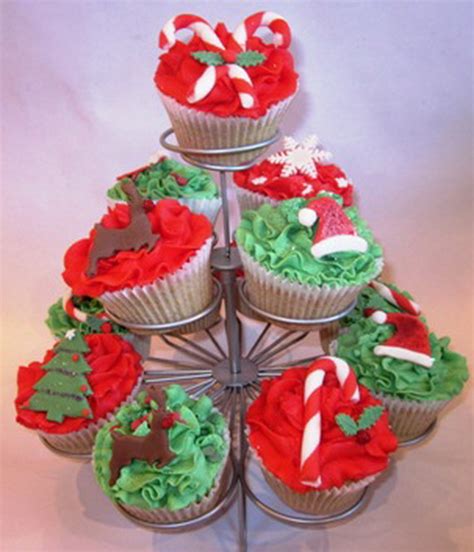 Check spelling or type a new query. Simple and Creative Christmas Themed Cupcake Designs and ...