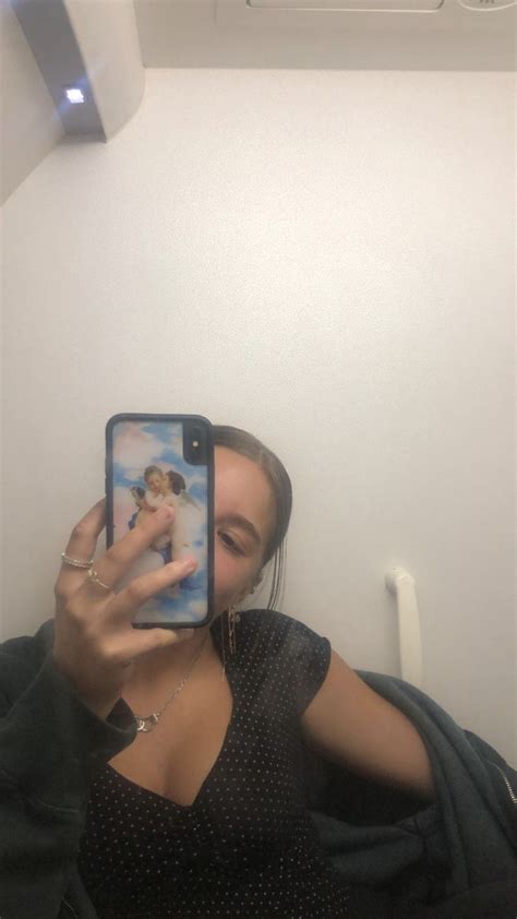 Mackenzie Ziegler Mackenzie Ziegler Kenzie Ziegler Mirror Selfie Poses