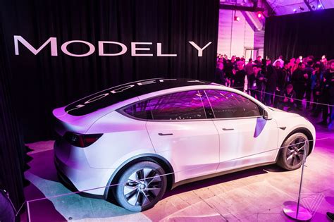 Tesla Model Y Deliveries Begin In The Us Rajneesh Mishra