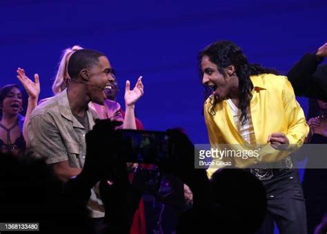Broadway Musicals Photos And Premium High Res Pictures Getty Images