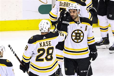 With David Pastrnak Out Bruins Hope Ondrej Kase Getting His Shot To
