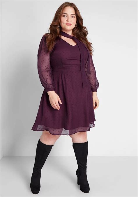 Trendy Plus Size Cocktail Dresses Sure To Spice Up Your Night