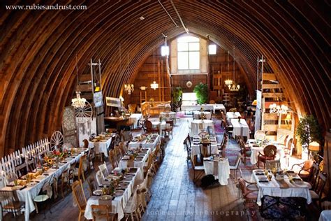 The jerris wadsworth wedding barn & estate is a historic distinctive wedding venue built in 1858, nestled in the genesee valley, just outside of rochester, ny. Top Barn Wedding Venues | Minnesota - Rustic Weddings