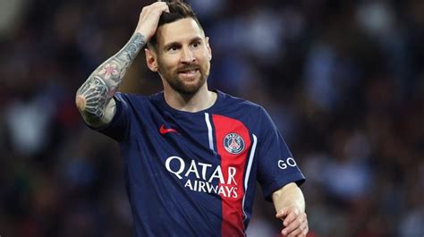 Lionel Messi Leaving Psg Under Lamentable Cloud As Fans Boo Star On