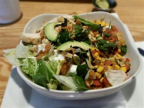 $5.49 fill up with a pot pie or famous bowl. Chipotle Chicken Fresh Mex Bowl - yum! - Picture of Chili ...