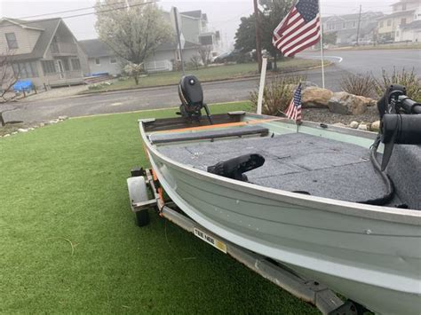 Starcraft 12 Foot Aluminum Boat With Trolling Motor For Sale In Seaside