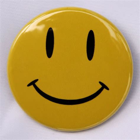Yellow Happy Face Button Pinback Badge 15 Smiley Hippie Ebay