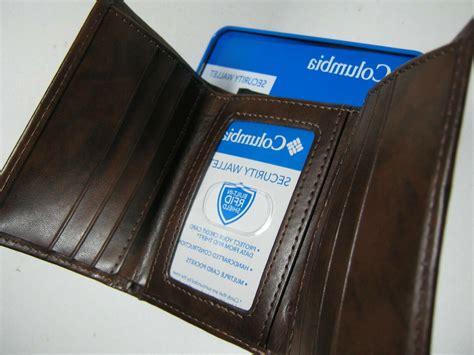 COLUMBIA Mens RFID Blocking Security Trifold Leather Wallet