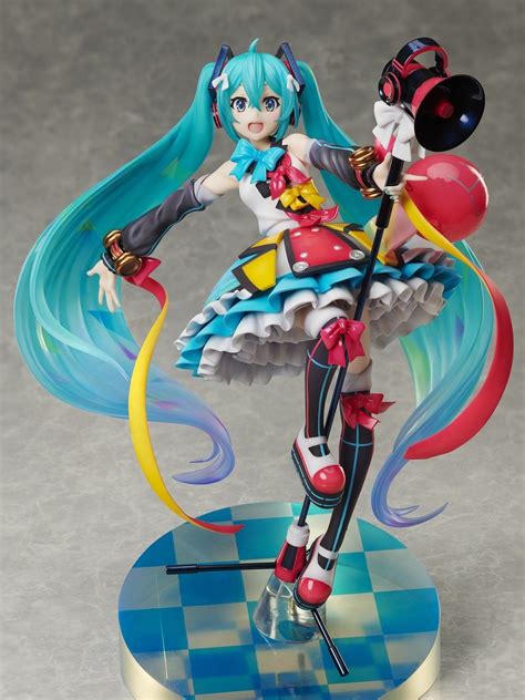 This article is about the vocaloid4 software known as a voicebank. Hatsune Miku Magical Mirai 2018 Ver. 1/7 Scale Figure ...