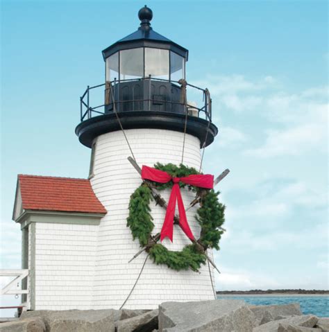 Five Things You Have To Do At Nantucket Christmas Stroll This Weekend