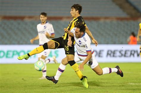 In total, the rivals had between themselves 31 matches. Supercopa Uruguay: horario y dónde ver el clásico Peñarol ...