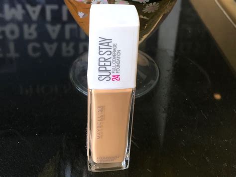 Maybelline Superstay 24 Hour Full Coverage Foundation Review, Swatches