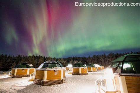 Photo Igloos De Verre Et Aurores Boréales à Rovaniemi En Laponie