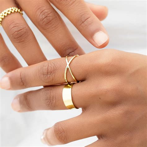 Geometric Ring In 10kt Yellow Gold