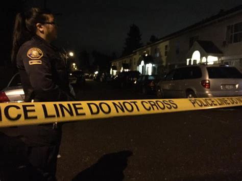 1 Person Dead In Southeast Portland Shooting Search For Suspect
