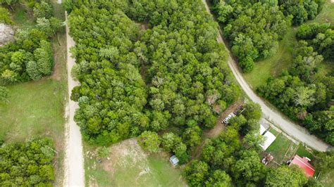 Own Your Lakeside Paradise near Bull Shoals Lake in Diamond City, AR