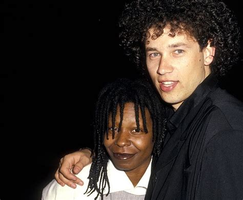 Whoopi Goldberg Married After Three Divorces Gay Rumors And Spouses