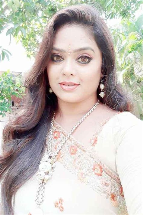 Tamil Tv Serial Actress Devi Priya Latest Photos