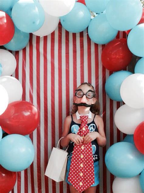 Diy Circus Photo Booth Carnival Birthday Carnival Birthday Parties Carnival Themed Party