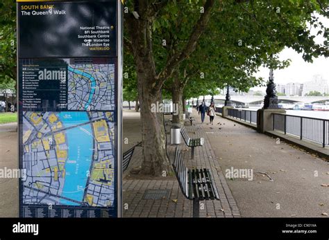 London Walking Map Hi Res Stock Photography And Images Alamy