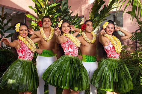 Emocionantes Experiencias De Luau En Oahu Para Familias Organic