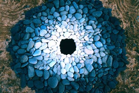 Rock Of Ages Andy Goldsworthy Art Land Art Andy Goldsworthy
