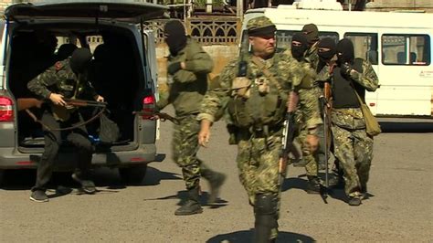 ukraine crisis moscow to help free european observers bbc news