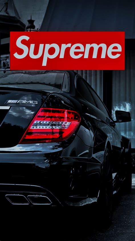 Als er reparaties uitgevoerd dienen te worden, worden deze net zoals de aankomende onderhoudsbeurt op. C63 x Supreme | Supreme wallpaper, Supreme iphone ...