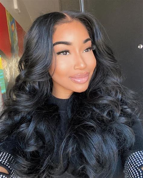 Women have a lot of choice to choose from numerous hairstyles on this hairstyle. Quick Weave Hairstyles