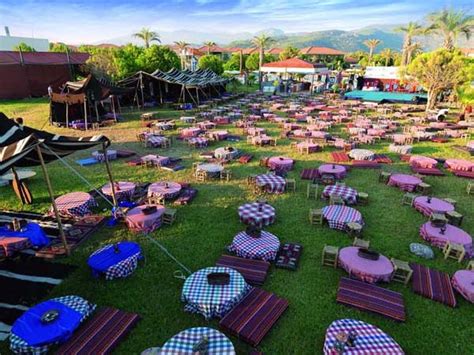 400 m uzunluğundaki sahile sahip tesisin kendine ait iskelesi vardır. Şah İnn Paradise Tatil Köyü - Alanya Alternatif Tatil