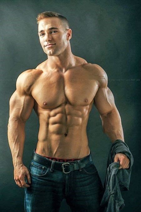 Hot Guys Hot Men Sexy Men Muscle Hunks Men S Muscle Muscle Mass Muscular Men Shirtless
