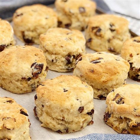 Easy Date Scones Chef Not Required Recipe Scones Recipe Easy