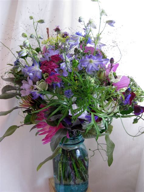 Our gorgeous wedding flowers collection, including wedding arrangements & bridal bouquets. What goes into a wild and loose September wedding bouquet ...