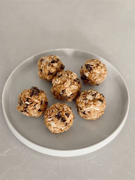 No Bake Peanut Butter Oatmeal Energy Balls Recipe The Gr Guide