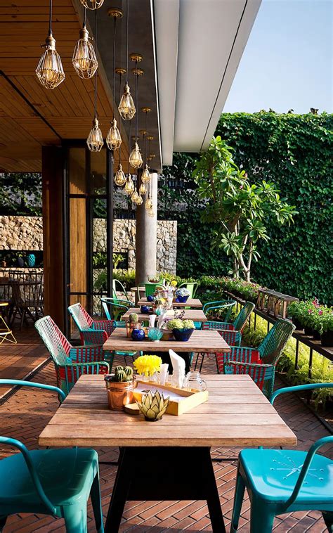 Stylish Tropical Paradise Theme Of Lemongrass Restaurant