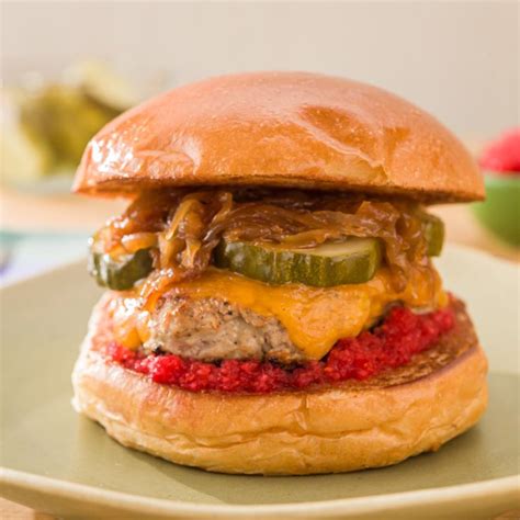 Turkey Burgers With Cranberry Relish By Wanna Make This In