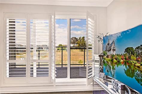 Shutters Or Blinds Which Is Better Smarter Outdoors Perth