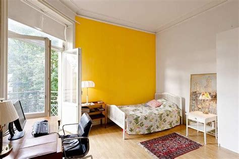 How I Kinda Want My Living Room Yellow Accent Walls Yellow Walls