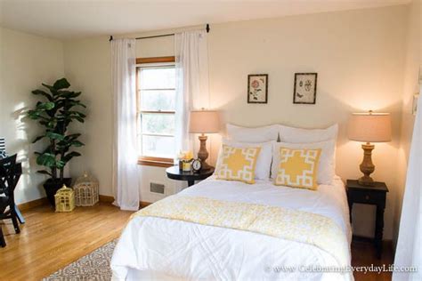 More Tips For How To Stage A Bedroom To Sell Now Black Bedroom Decor