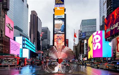 A Giant Reflective Lens Is Coming To Nycs Times Square For Valentine