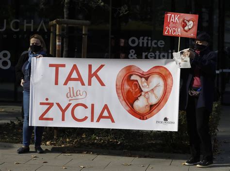 Bilderstrecke Zu Verfassungsgericht Polen Verschärft Abtreibungsrecht Bild 1 Von 2 Faz