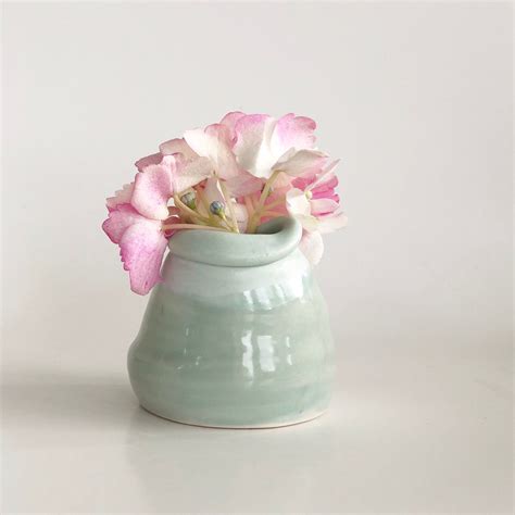 Mini Bud Vase Small Green Vase Mini Flower Vase Ceramic Vase Cute