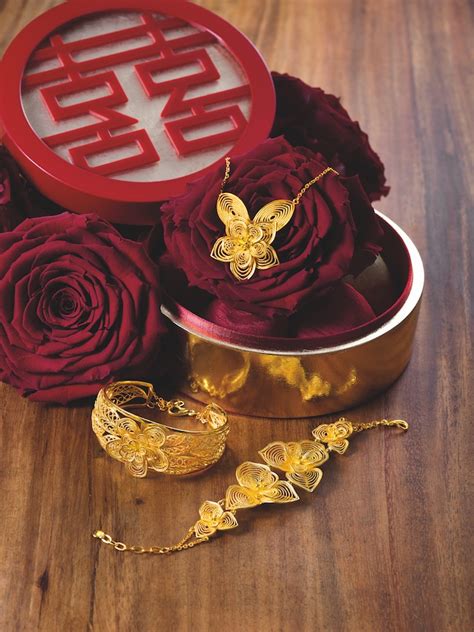 Red And Gold What You Need To Know About Chinese Wedding Jewellery