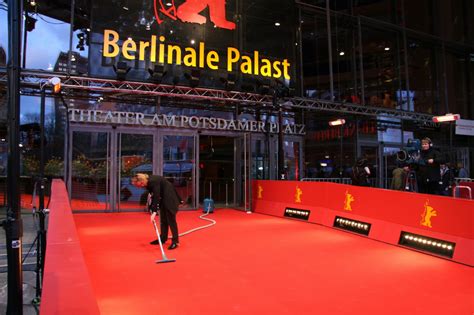 66. Berlinale in Berlin mit vielen Stars eröffnet