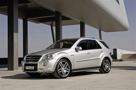 2009 Mercedes Benz Ml 63 Amg Hd Pictures
