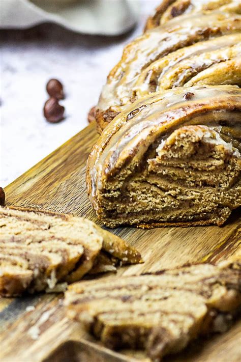 It's incredibly moist, full of bananas, and loaded with chocolate chips. Frosted Braided Bread - Zopf Zupfe Swiss Braided Bread My ...