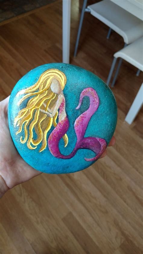These would also be great as birthday party favors! Pin by Becky Bowman Giroux Sandine on Rock painting ...